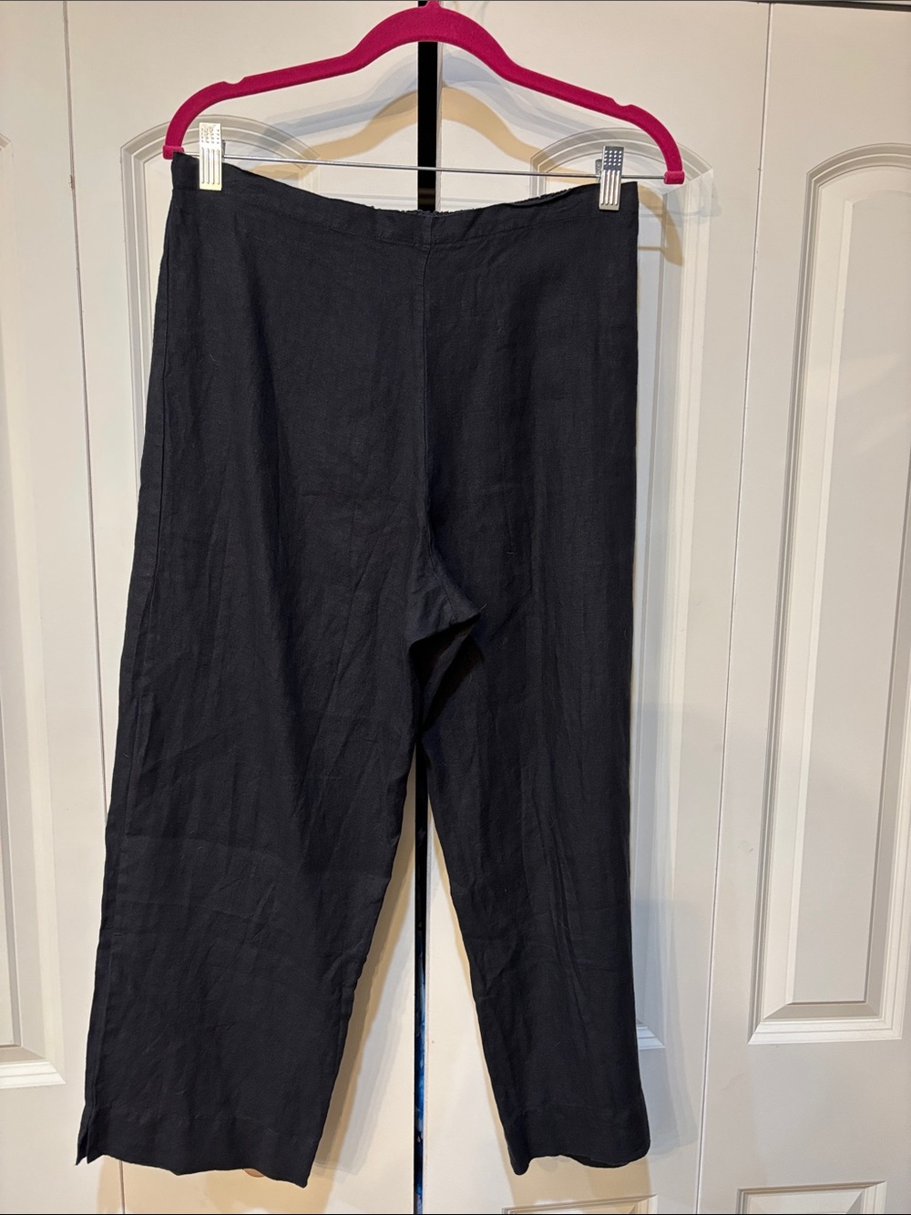 bryn Walker 100% black Linen Capri Pants